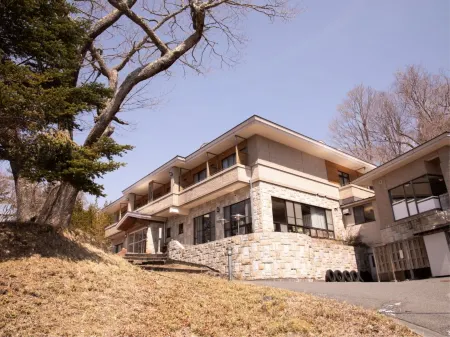 Lake Side Nikko Hotel Отели рядом с достопримечательностью «Chūzen-ji Temple»