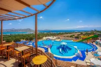 Elounda Residence Resort & Waterpark - de playa