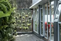 La Asiana Express (Formerly Dbest Express) Hotel dekat Gembira Photo Studio & Bridal House