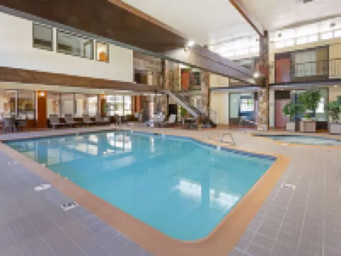 Best Western Plus Weston Inn Hotels in Logan