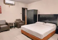 Motel Danau Toba International Hotels in Madras Hulu