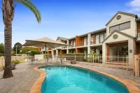 Quest Bendigo - balcony