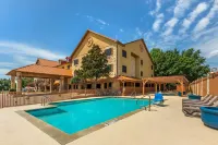 Best Western Dinosaur Valley Inn  Suites Hotels in Glen Rose