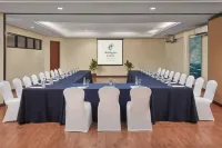 Holiday Inn & Suites Batangas Limapark Hôtels à : Santo Tomas