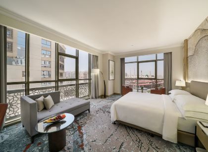 Al Manakha Rotana Madinah