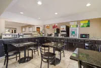Quality Inn & Suites Augusta Fort Gordon Area - sarapan