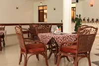 White Peacock Resort Mtwapa - breakfast