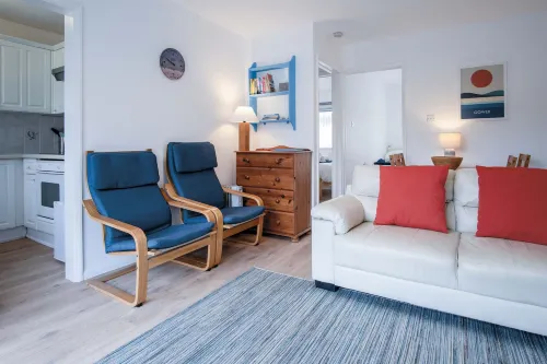 Bayview 61 - 2 Bedroom Chalet - Bayview Oxwich - Chalets