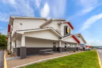Super 8 by Wyndham Summersville/New River National Park - que admiten mascotas