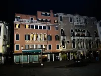 Hotel Scandinavia - Relais Hotel in zona Arco del Paradiso