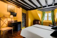 Absolute Hotel Paris République