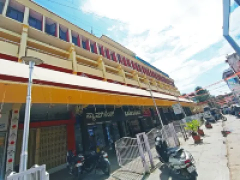 Hotel Chetana 達文蓋雷縣酒店