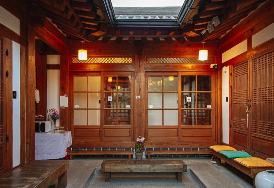 2. 전주 한옥마을 ..