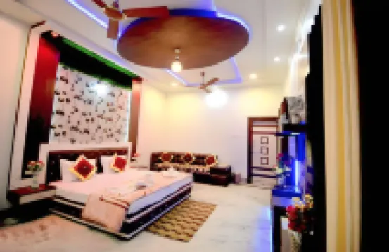 Taj Square A Luxurious Family Homestay Hotels near Itmad-ud-Daula