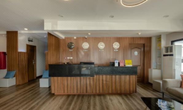 Kekehyu Business Hotel - Housity