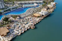 Titanic Deluxe Golf Belek - Private Pools