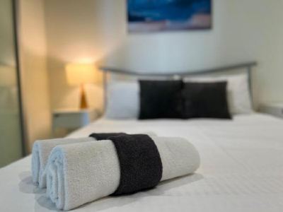 Belle Escapes - Glenelg Skyline Penthouse
