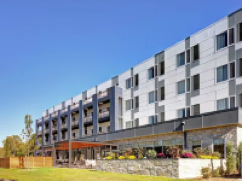 Courtyard Appleton Riverfront Hotels in Appleton