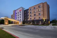 Fairfield Inn & Suites Austin San Marcos فنادق في Martindale