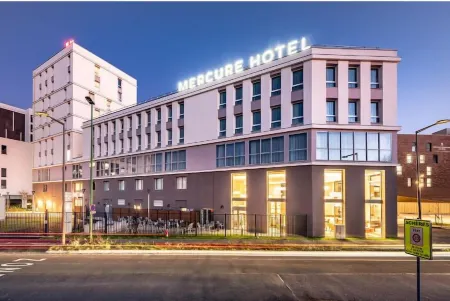 Mercure Achères St Germain en Laye Отели в г. Мезон-Лаффит