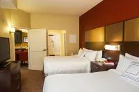 Residence Inn Ottawa Airport Các khách sạn gần Parc de la Confédération