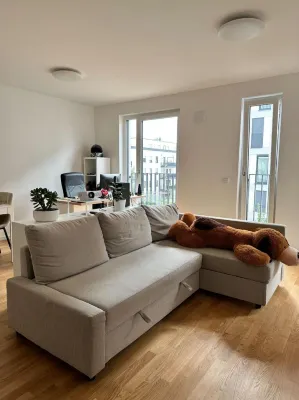 Precious Airport Sta