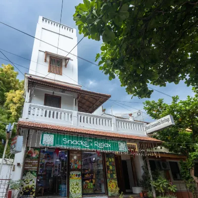 Coramandal Heritage Hotels near Raj Niwas
