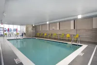 Home2 Suites by Hilton Richmond - Pool
