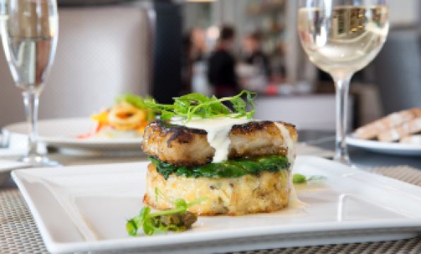 2. 힐튼 가든 인 ..