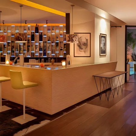 Bab Hotel