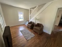 Charming 4 BD near DT Geneva