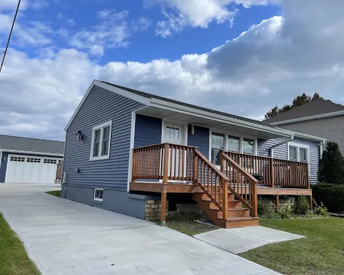 Beach House- 3 blocks to beach, Huge patio, Sauna, Fire Pit and 2 bikes! 🚲🔥🌊 Hotels in Two Rivers