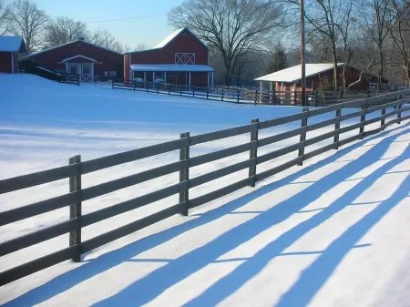 Caspian Cottage - Secluded log cabin on 150 acres