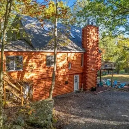 The Challenge House*mega games*hottub*beach*lake*The ultimate Poconos game house