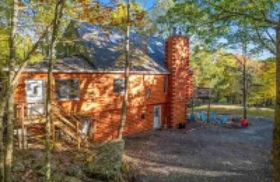 The Challenge House*mega games*hottub*beach*lake*The ultimate Poconos game house