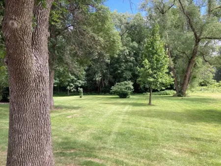 John & Anne`s Place LLC Отели в г. Литчфилд