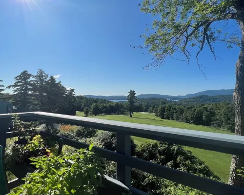 Fall Foliage! Jaw-Dropping Views. Gorgeous 4-Bed by Hiking Trails + the Lake 수나피 호텔