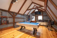 RIVER! Hot tub, Movie theater, Sauna, Massage chair