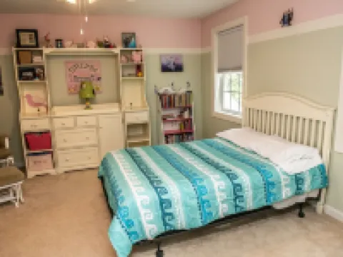 Large Luxury Family Home Near Five Colleges. The TOP short term rental in area! Hoteles en Hadley