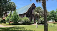 Luxury Home in Old Town Bluffton + FREE Golf Cart. Sleeps 8 - Downtown location
