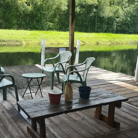 Your Ultimate Weekend Destination, la Fish Camp.