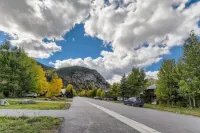 Your family mountain retreat, quiet side of Frisco