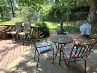 Full House Just Steps Away from Missouri River, Katy Trail, Shopping & More! - Wifi