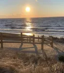 The Bay Shore Getaway 300 FEET TO BEACH & SECLUDED BEACH With New KAYAKS!!