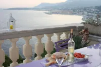 Arcomarino - apartment in a prestigious historic villa Hotels in Grimaldi