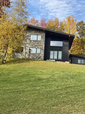 Spacious home on 225 Acres! Country living at its best!Unit#2