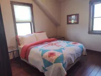 Sunny accessory dwelling with expansive views and large deck