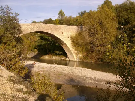 Comfortable villa, 300 m from shops, 5 kms from Vaison la romaine