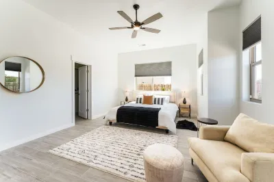 Centrally located, A/C, pet friendly, large yard, mountain views