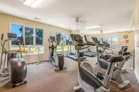 Near Beach, 2 Free Beach Passes, Stairlift, Indoor/Outdoor Pools, Golf, Tennis Hotels in Bethany Beach